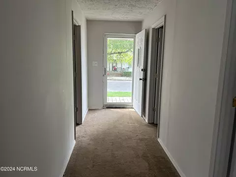 Entry Way - 305 2nd St, Laurinburg, NC 28352 photo 1 of 1