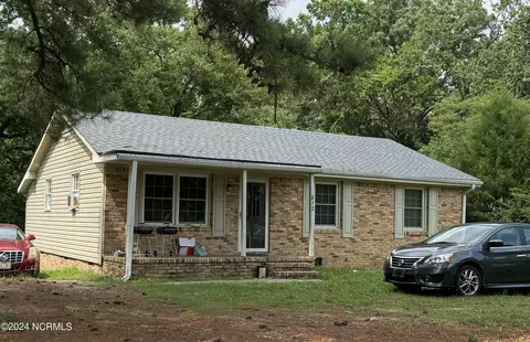 812 Lincoln Dr, Rocky Mount, NC 27801