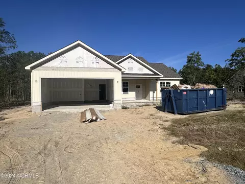 611 Tuscany Cir, Princeton, NC 27569