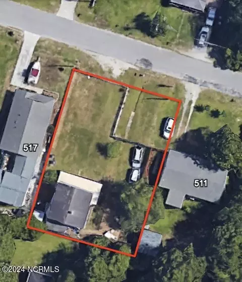 513 Atlanta Ave, Carolina Beach, NC 28428