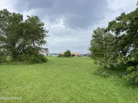 16 Durant St, Hertford, NC 27944