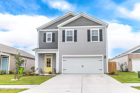 613 Airlie Vista Ln, Surf City, NC 28445