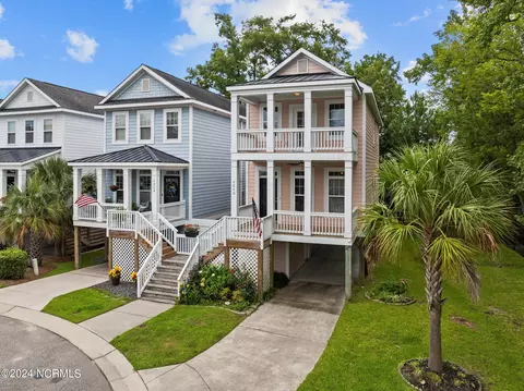 1210 Charleston Common Dr, Leland, NC 28451