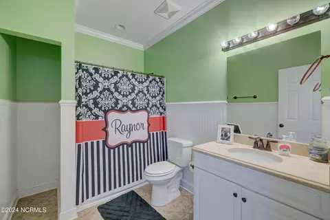Bath - 538 River Rd, Wallace, NC 28466 photo 3 of 4