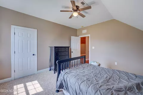 Bedroom - 538 River Rd, Wallace, NC 28466 photo 6 of 7