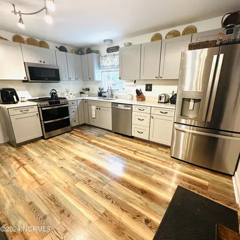 906 Powell Ave, Windsor, NC 27983 photo 8