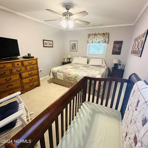 906 Powell Ave, Windsor, NC 27983 photo 22