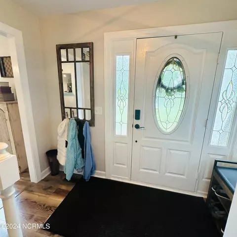 906 Powell Ave, Windsor, NC 27983 photo 2