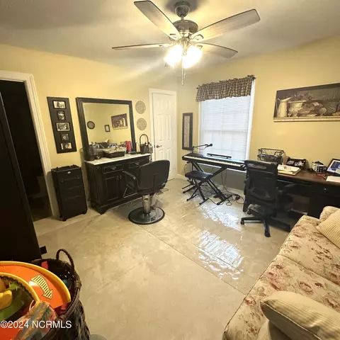 906 Powell Ave, Windsor, NC 27983 photo 15