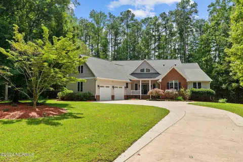48 Hill Creek Rd, Blounts Creek, NC 27814