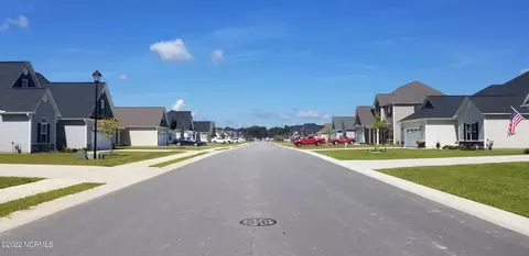 2010 Sharpnose St, New Bern, NC 28562 photo 5