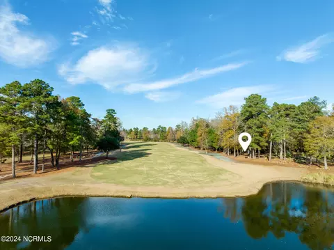 212 E Winding Way, Wallace, NC 28466 photo 7