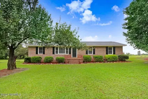 269 Beautancus Rd, Mount Olive, NC 28365