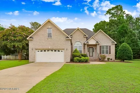 400 Morgan Trace Ln, Goldsboro, NC 27530