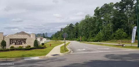 2020 Sharpnose St, New Bern, NC 28562 photo 4