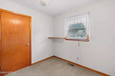Bedroom - 600 4th St, Hamlet, NC 28345 photo 1 of 4