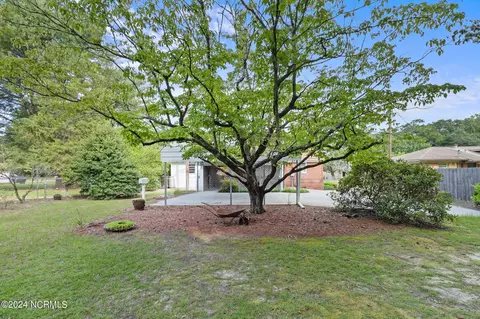 Exterior - 600 4th St, Hamlet, NC 28345 photo 8 of 9