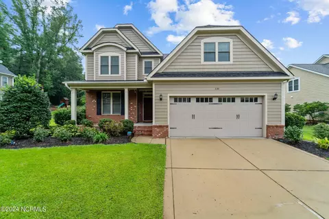 110 Hadley Ct, Southern Pines, NC 28387