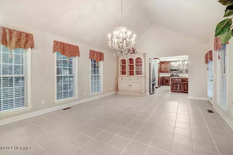 Dining - 8660 Suttontown Rd, Faison, NC 28341 photo 1 of 2