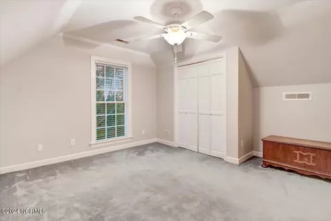 Bedroom - 8660 Suttontown Rd, Faison, NC 28341 photo 4 of 5