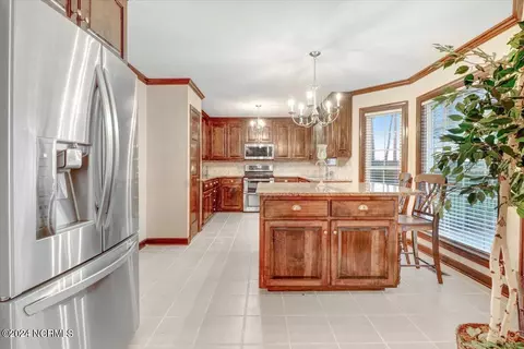 Kitchen - 8660 Suttontown Rd, Faison, NC 28341 photo 3 of 6