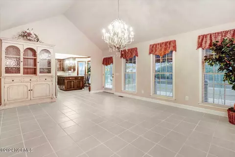 Dining - 8660 Suttontown Rd, Faison, NC 28341 photo 2 of 2