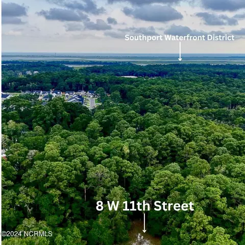 8 W 11th St, Southport, NC 28461