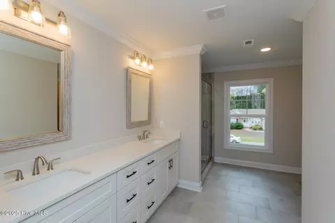 Bath - 450 Spring Lake Dr, Pinehurst, NC 28374 photo 2 of 4