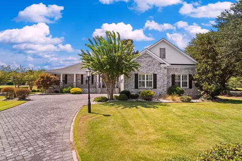 1022 Middleton Dr NW, Calabash, NC 28467