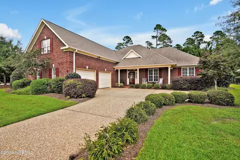 2420 Belshaw Dr, Leland, NC 28451