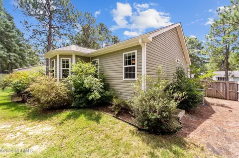 1325 Longleaf Dr E, Pinehurst, NC 28374 photo 33
