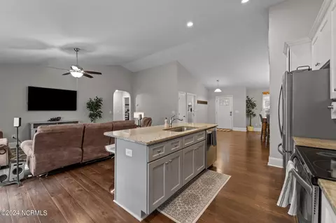 1325 Longleaf Dr E, Pinehurst, NC 28374 photo 15