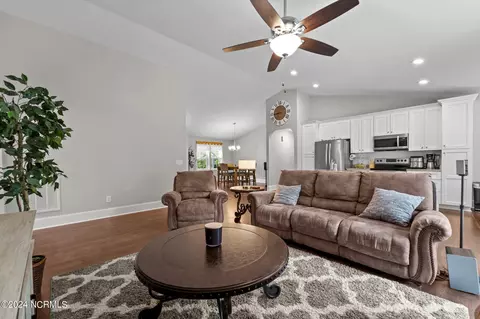 1325 Longleaf Dr E, Pinehurst, NC 28374 photo 11