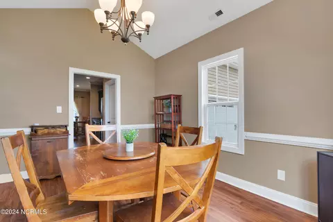 Dining - 226 Gregory Fork Rd, Richlands, NC 28574 photo 3 of 4
