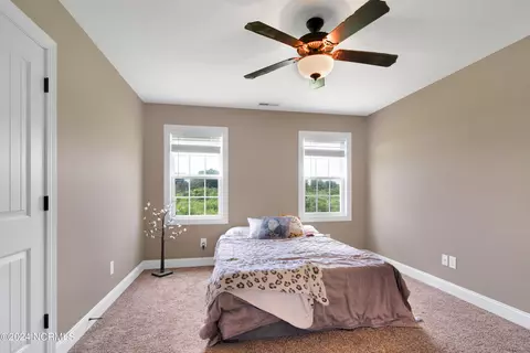 Bedroom - 226 Gregory Fork Rd, Richlands, NC 28574 photo 7 of 7
