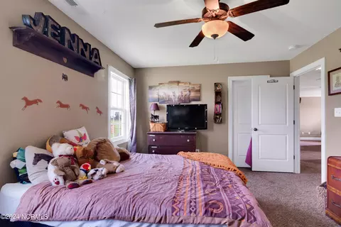 Bedroom - 226 Gregory Fork Rd, Richlands, NC 28574 photo 6 of 7