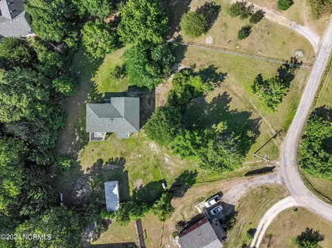 View/Area - 121 Noahs Ln, Point Harbor, NC 27964 photo 2 of 11