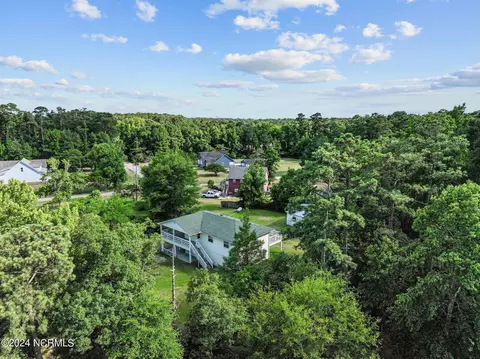 View/Area - 121 Noahs Ln, Point Harbor, NC 27964 photo 6 of 11