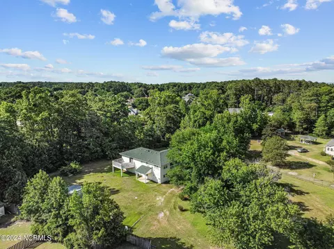 View/Area - 121 Noahs Ln, Point Harbor, NC 27964 photo 5 of 11