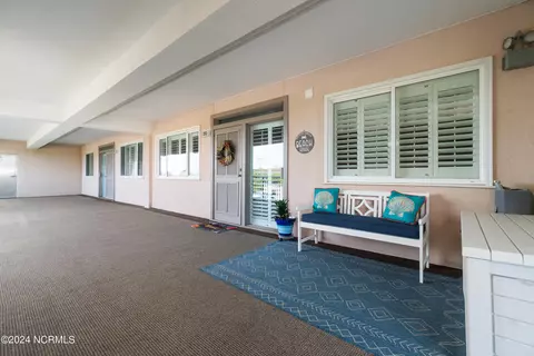 331 Salter Path Rd #203, Pine Knoll Shores, NC 28512