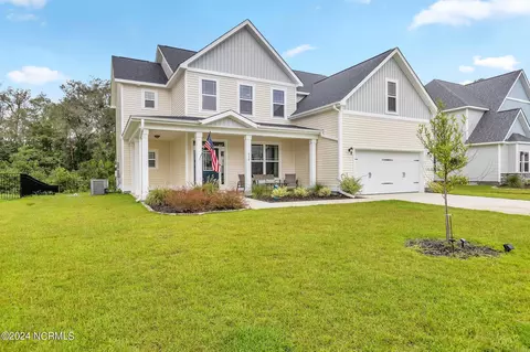 334 SW Plantation Dr, Jacksonville, NC 28540