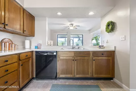 Kitchen - 436 Widgeon Dr, Hampstead, NC 28443 photo 1 of 6