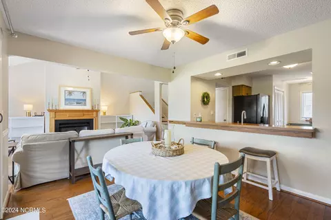 Dining - 436 Widgeon Dr, Hampstead, NC 28443 photo 3 of 3