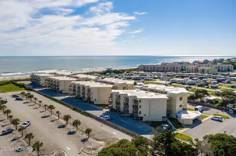 9100 Reed Dr #4202, Emerald Isle, NC 28594
