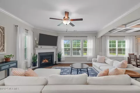 283 Warbler Way, Hampstead, NC 28443 photo 9
