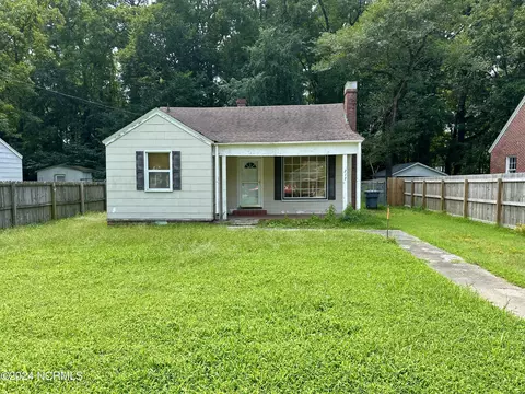 217 W Jackson St, Rich Square, NC 27869