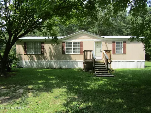 3833 Long Ridge Rd, Pinetown, NC 27865