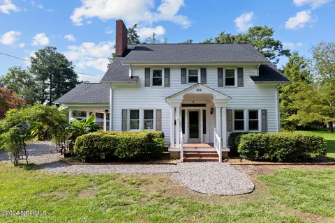 906 E Main St, Plymouth, NC 27962