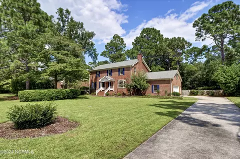 2219 Waverly Dr, Wilmington, NC 28403