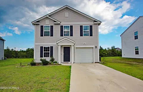 306 Range Cir, Holly Ridge, NC 28445